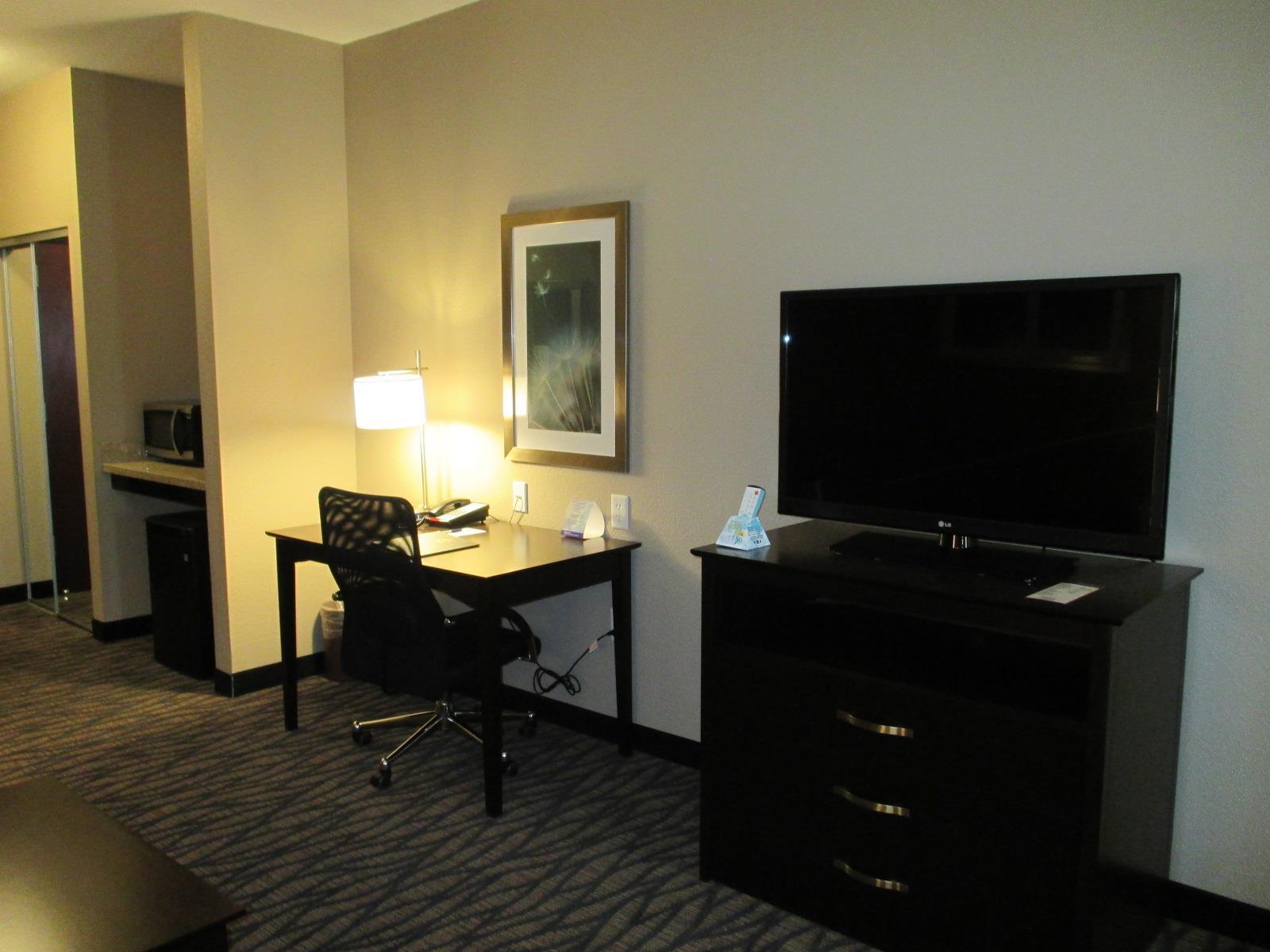 Best Western Plus Hiawatha Hotel Exterior photo